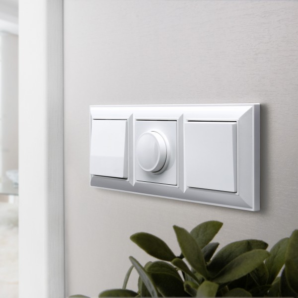 Рамка на 3 поста Werkel W0032201 Fiore (белый) - купить в Новосибирске